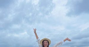 曾淑雅 Jumbo Tsang著性感泳衣出海(多圖) 網友:真係令人目不暇給!!!