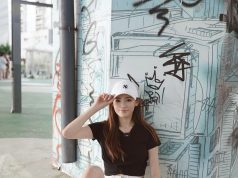 陳楨怡著熱褲踩滑板(多圖) 網友:重點在條43吋長腿