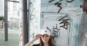 陳楨怡著熱褲踩滑板(多圖) 網友:重點在條43吋長腿