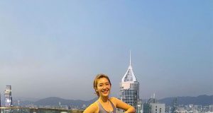 余香凝著BRA TOP盡顯完美身材(多圖) 網友:生左個都仲咁正咁FIT!!!