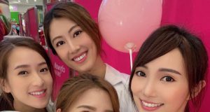 謝芷倫身穿性感SPORTS BRA盡顯完美身材兼大曬雪白美腿(多圖) 網友:佢真係好靚!!!