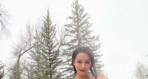 李元玲無懼寒冷聖誕節拍泳衣照(多圖) 網友:睇到都覺得凍!!!