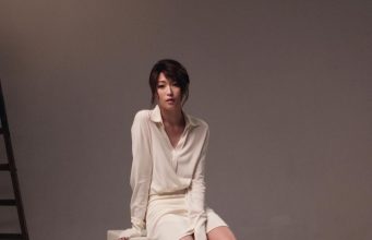 連詩雅寒冷天氣照SHOW白滑長腿(多圖) 網友:香港第一長腿!!!