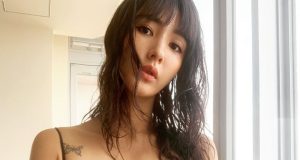 日本性感女星渡邊萬美穿著BRA TOP盡顯完美身材(多圖)