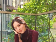 馮盈盈身穿白色開衩長裙大SHOW雪白長腿(多圖)