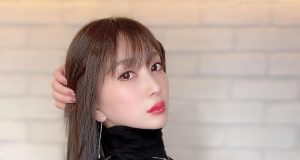 最正日本妹森咲智美穿緊身衫大曬big爆身材(多圖)