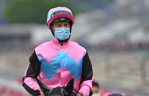 6/2/2022 年初六谷草10場草地日賽心水推介 南區寶力爭三連捷 馬爾代夫人馬合拍 勁哥推介