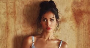 超正法國MODEL穿性感內衣盡顯女性美態(多圖)