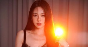 大馬女神李元玲大曬正爆身材(多圖) 另有超誘人弄頭髮片段!!!