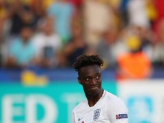 英格蘭前鋒阿巴咸熱身玩花式,結果竟落得如此下場(有片睇)