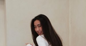 台灣美女model大曬索爆身材(有圖有片)