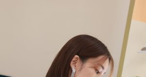 台灣女神陳庭妮穿超美黑色晚裝盡顯女性美(多圖)