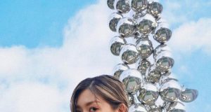 余香凝穿大露背晚裝大曬美好身材(多圖)