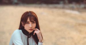 新一代性感女神李賢穿性感緊身衫行山(多圖)