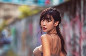 DJ LOKYII 樂宜穿性感泳衣大曬美好身材(多圖)