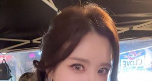 韓國美食BLOGGER穿性感上衣大曬完美BODY(多圖)