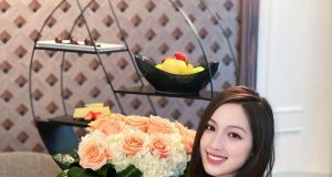 女高音海兒唔只唱得仲好睇得(多圖)