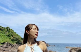 台灣性感女神林莎穿性感比堅尼大曬完美BODY(多圖)