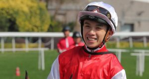 鍾易禮憑「顏色大皇」成功畢業(有片睇) 另附上其過去見習生時期精華片段