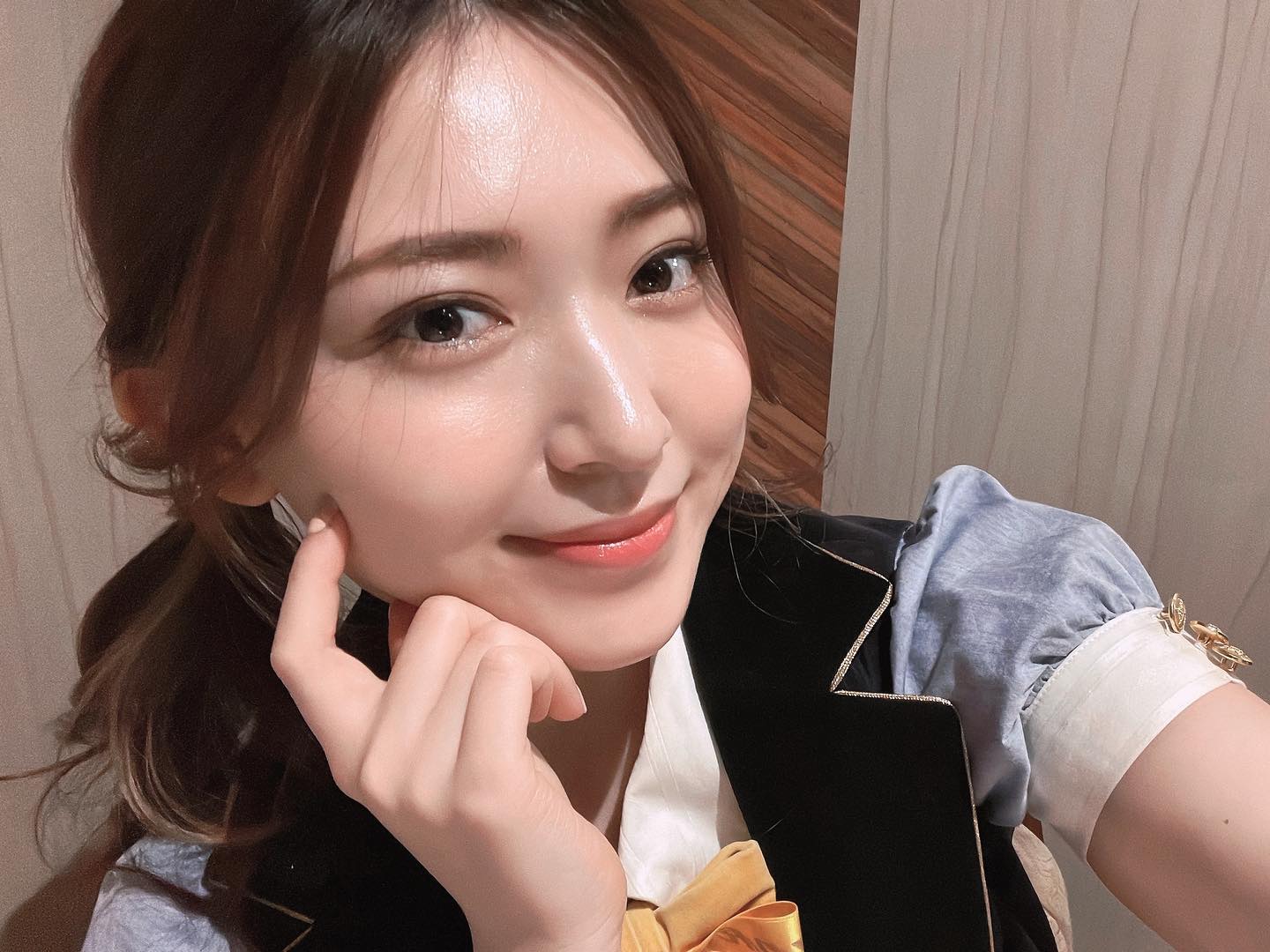 內田真由美到底有幾靚？32歲前AKB48「猜拳女王」多圖起底，婚後更散發成熟美
